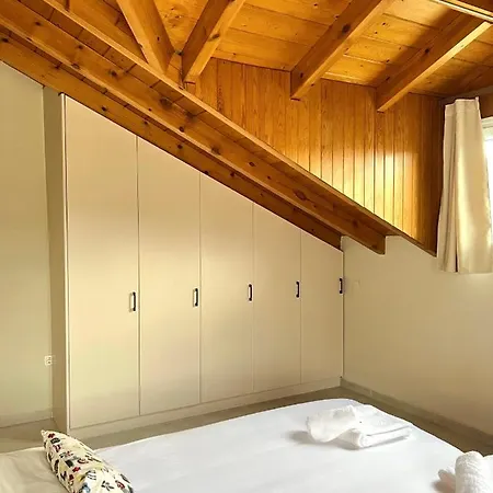 The Hidden Attique Apartamento